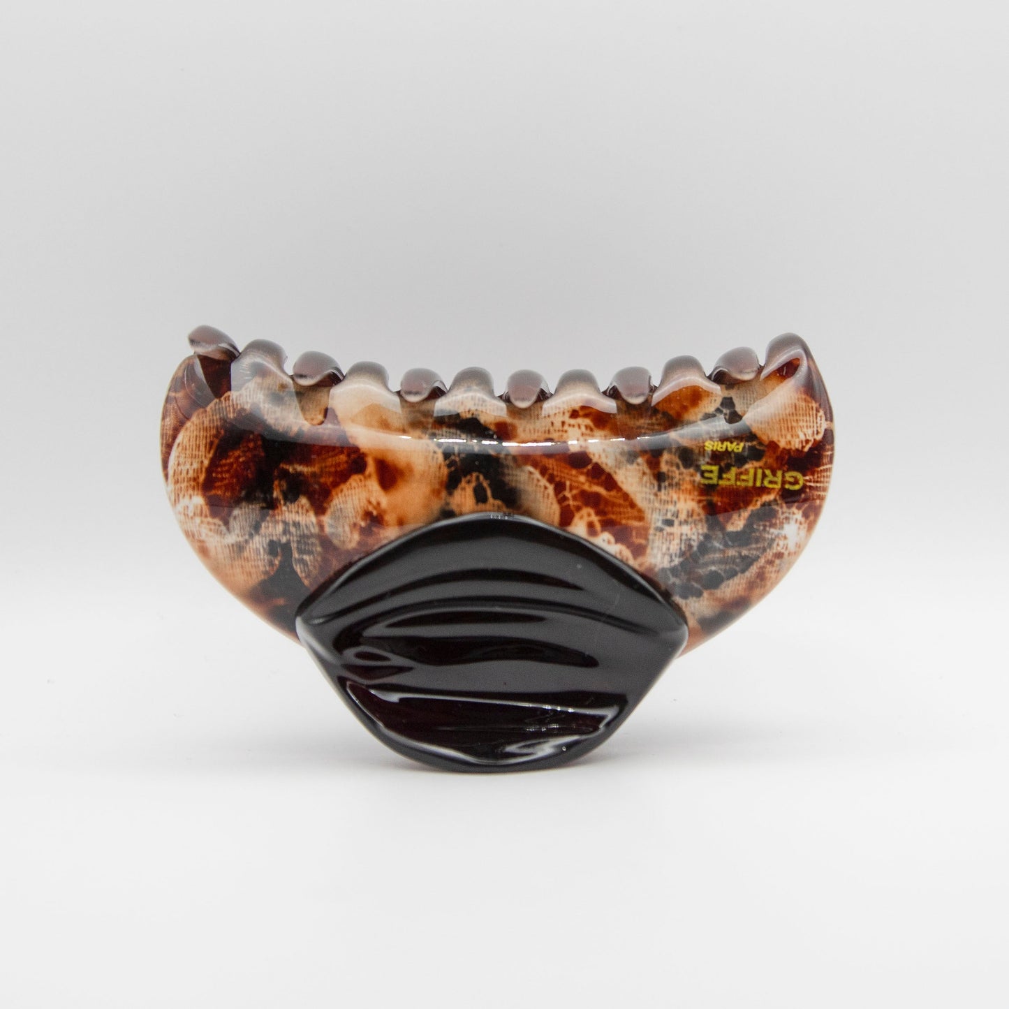 Sandrusso Tara Oreilles Drapees Terre Brûlée