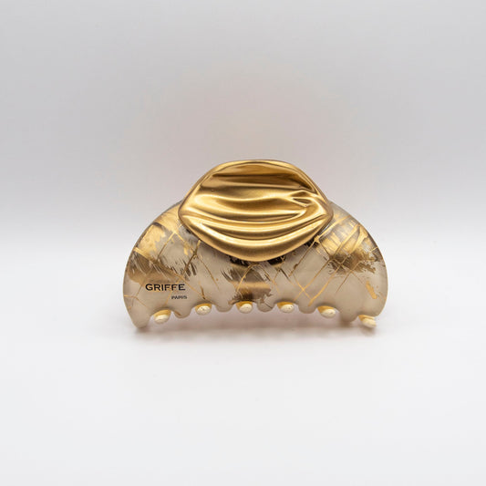 Tara Oreilles Drapees Or Intemporel