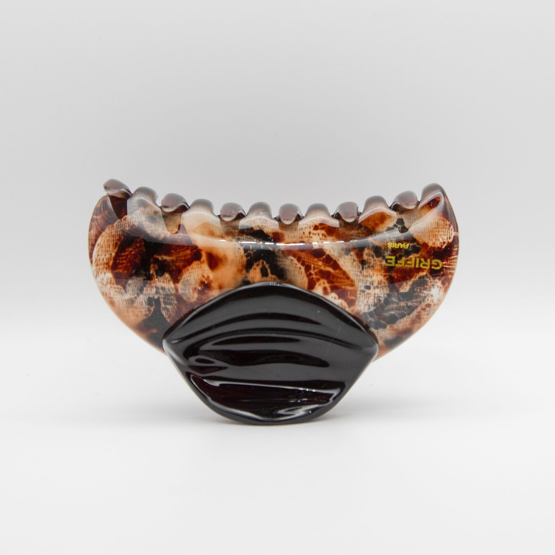 Sandrusso Tara Oreilles Drapees Terre Brûlée